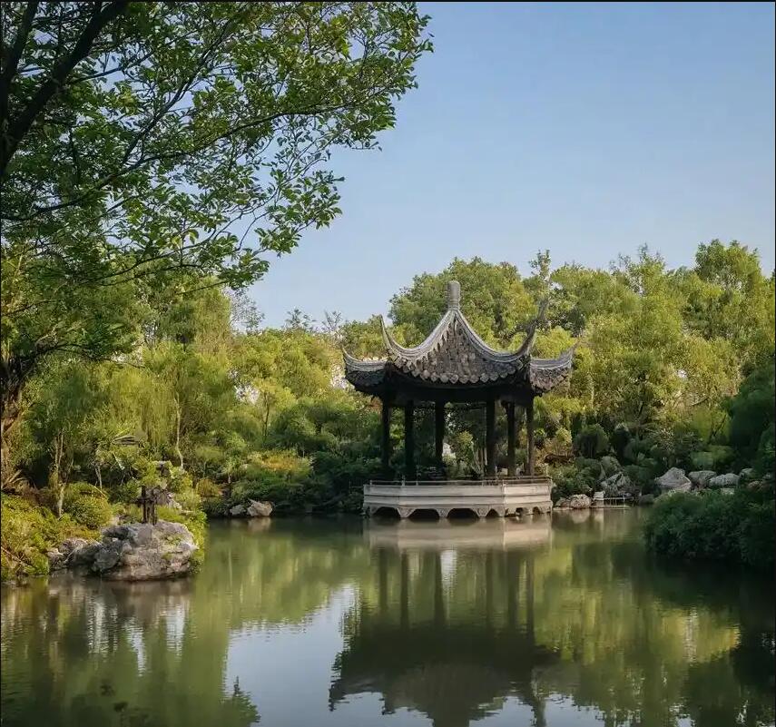 临汾尧都苍白餐饮有限公司